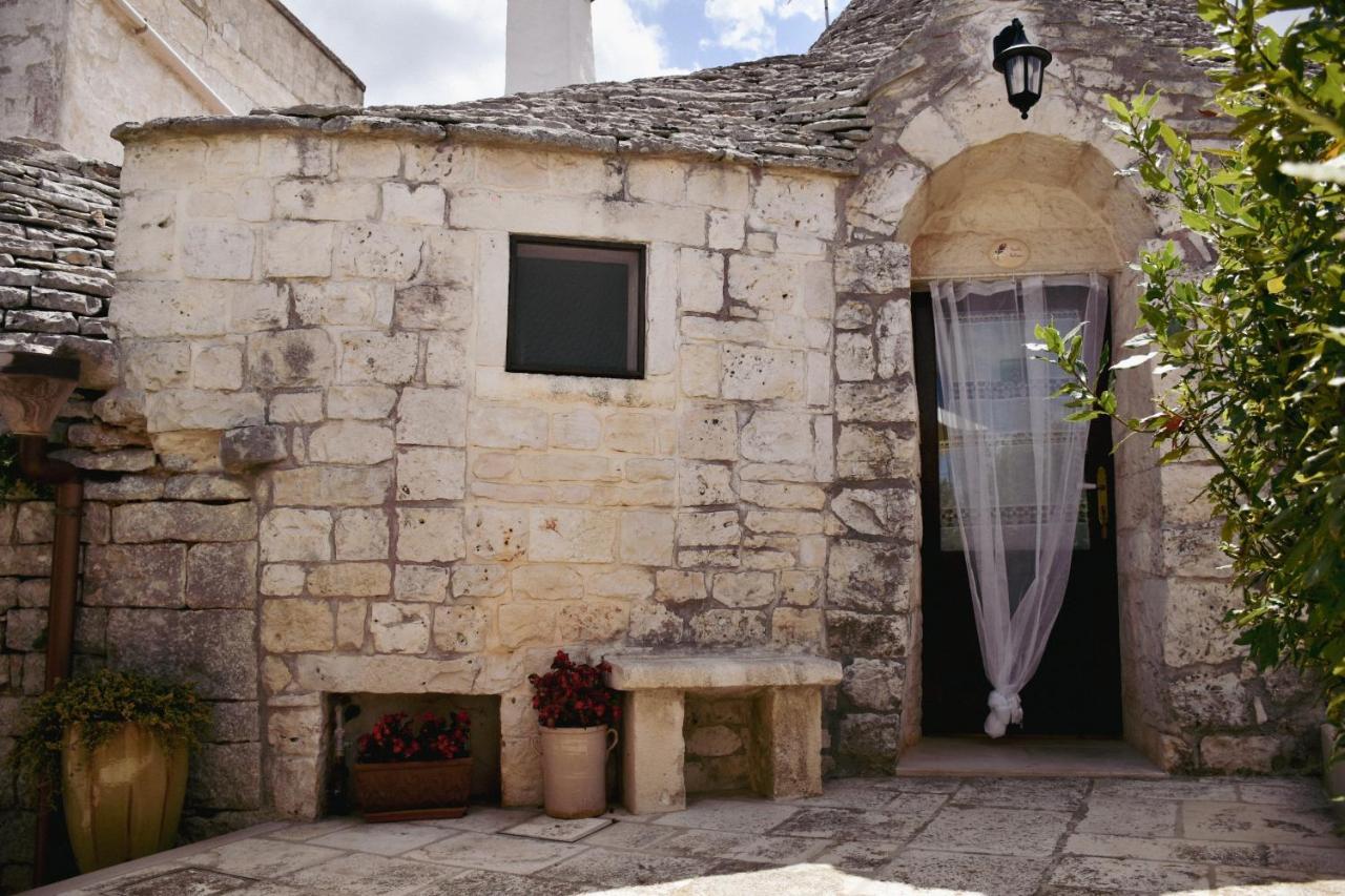 אלברובלו Trulli Pastore מראה חיצוני תמונה